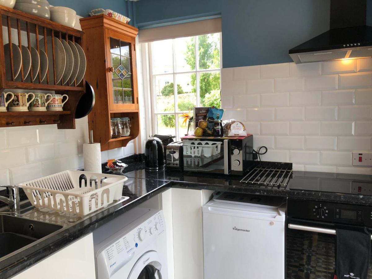 Ferienwohnung Little Treasure With Up To 25 Percent Off Ferry Shanklin Exterior foto
